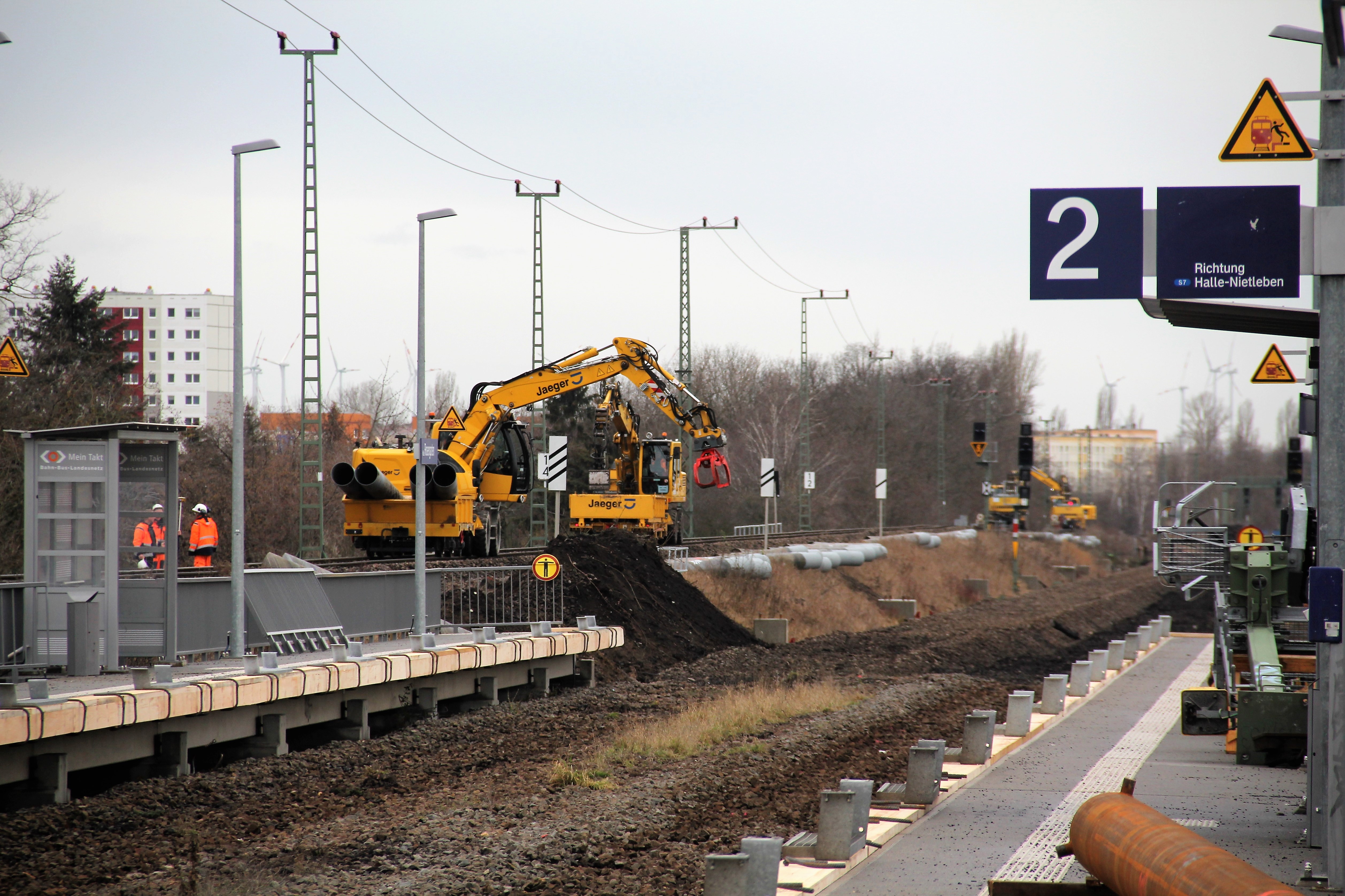 Halle (Saale) Rosengarten, Bahnsteige werden für Regio-Halt auf 170 m verlängert